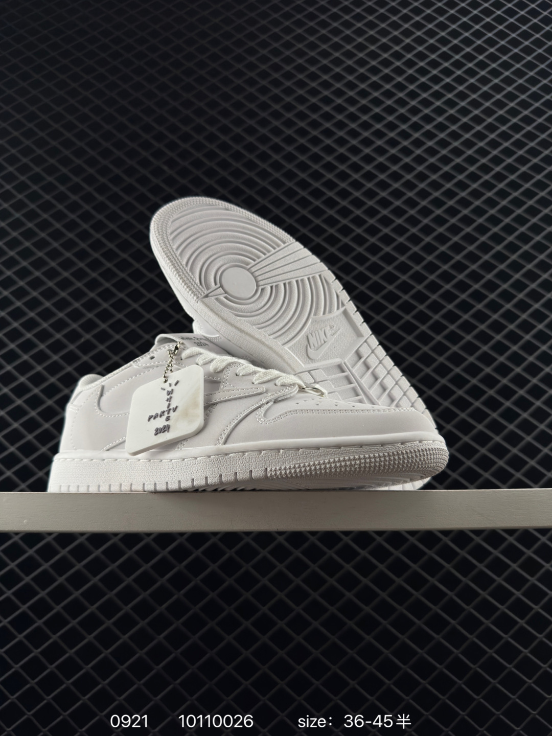 Travis Scott x Air Jordan 1 ” Reverse Mocha “